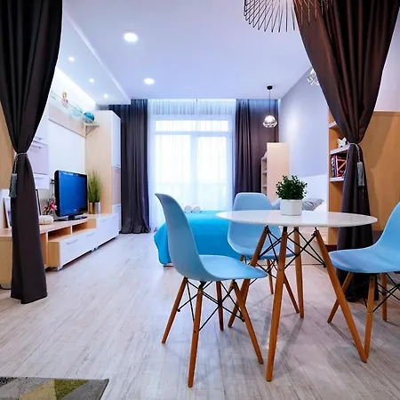 British Quarter Apartment *